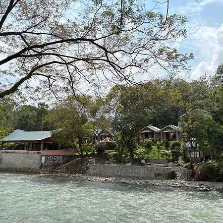 Asim Paris Guesthouse & Jungle Trekking Bukit Lawang Exterior photo